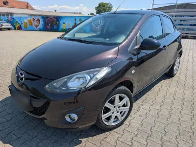 Gebraucht Mazda 2 84 PS (61 kW) 2013 Andere farben Kleinwagen