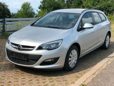 gebraucht Opel Astra Sports Tourer Edition | Navigation