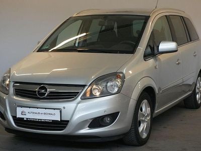 Gebraucht Opel Zafira Design Edition 116 PS (85 kW) 2011 Silber Van / Kleinbus