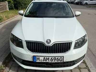 Gebraucht Skoda Octavia Style 150 PS (110 kW) 2016 Weiß Kombi