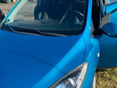 Gebraucht Mazda 2 85 PS (62 kW) 2011 Blau Kleinwagen