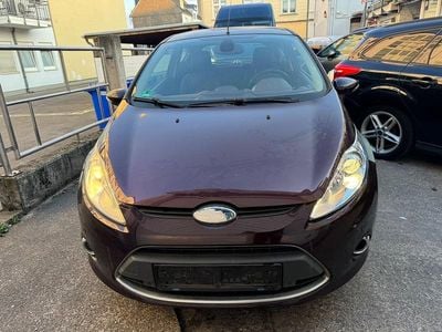 Gebraucht Ford Fiesta 97 PS (71 kW) 2009 Violet Kleinwagen