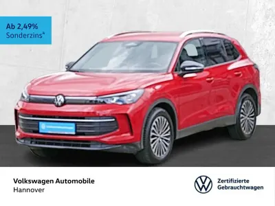 Gebraucht VW Tiguan Goal 150 PS (110 kW) 2025 Persimmon red metallic SUV