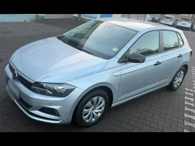 Gebraucht VW Polo Trendline 80 PS (58 kW) 2019 Silber Kleinwagen