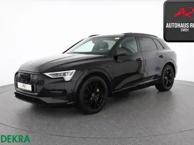 Gebraucht Audi e-tron S-Line 300 kW (408 PS) 2023 Schwarz SUV