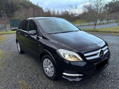 Gebraucht Mercedes 250 131 kW (179 PS) 2019 Schwarz Kombi