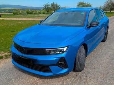 Second-hand Opel Astra GS Line 131 CP (96 kW) 2024 Albastru Hatchback