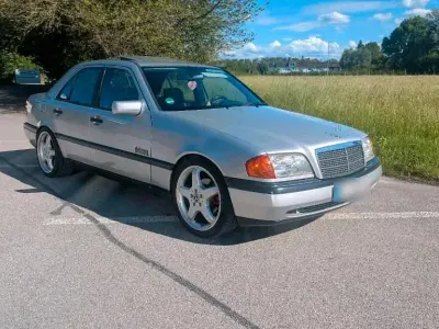 Gebraucht Mercedes C180 AMG 122 PS (89 kW) 1994 Silber Limousine