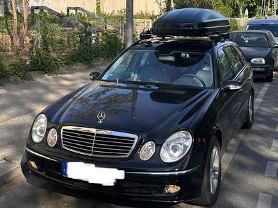 Mercedes E200