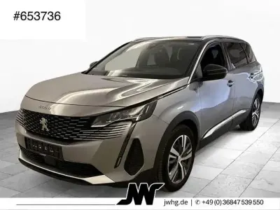Gebraucht Peugeot 5008 131 PS (96 kW) 2022 Grau SUV
