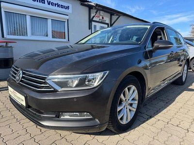 Gebraucht VW Passat Comfortline 150 PS (110 kW) 2015 Schwarz Kombi
