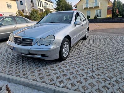 Gebraucht Mercedes C180 143 PS (105 kW) 2001 Limousine