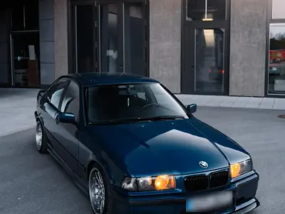 Gebraucht BMW 316 102 PS (75 kW) 1998 Blau Limousine