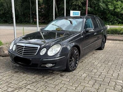 Mercedes E320