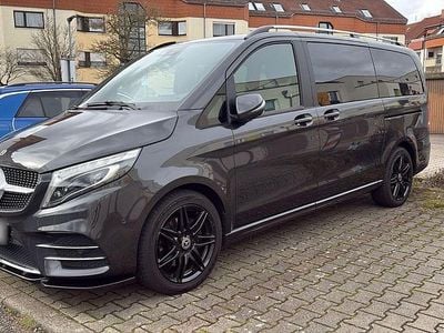 Usata Mercedes V300 AMG 239 CV (175 kW) 2019 Grigio Monovolume