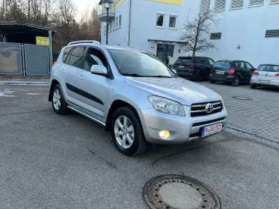Gebraucht Toyota RAV4 136 PS (100 kW) 2007 Grau SUV