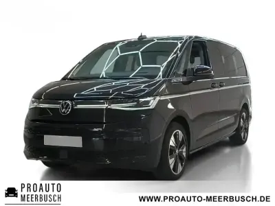 Gebraucht VW Multivan Style 150 PS (110 kW) 2025 Deep black perleffekt Van / Kleinbus