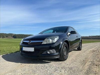 Gebraucht Opel Astra GTC Sport 116 PS (85 kW) 2008 Schwarz Coupé