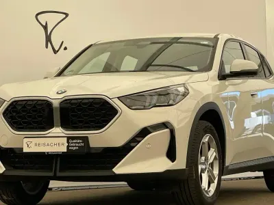 Gebraucht BMW X2 Efficient Dynamics 163 PS (119 kW) 2025 Alpinweiß uni SUV