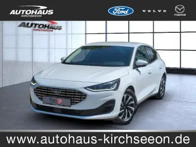 Gebraucht Ford Focus Titanium 125 PS (91 kW) 2025 Weiß Limousine