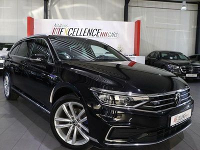 Gebraucht VW Passat Highline 218 PS (160 kW) 2021 Schwarz Kombi