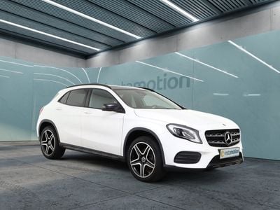Mercedes GLA220