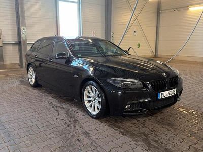 Schwarz Gebraucht 2012 BMW 520 Sport Line Kombi | 13.490 €