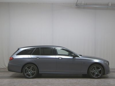 Mercedes E300