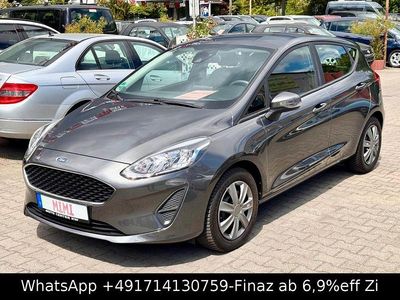 Grau Gebraucht 2020 Ford Fiesta Cool & Connect Limousine | 11.999 € (Fairer Preis)