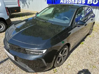 Gebraucht Opel Astra Edition 110 PS (80 kW) 2024 Schwarz Kleinwagen