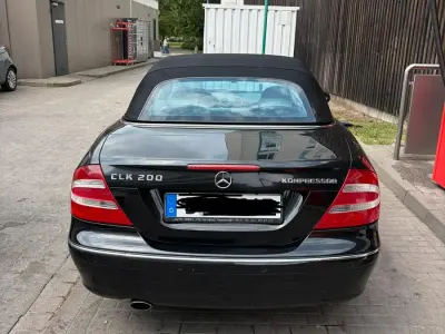 Gebraucht Mercedes CLK200 163 PS (119 kW) 2004 Schwarz Cabrio