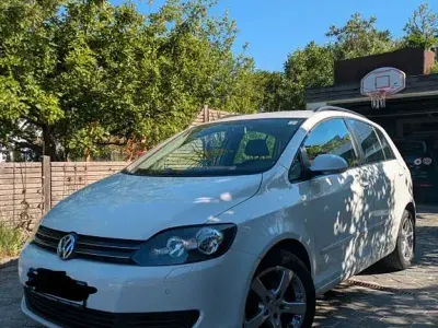 Gebraucht VW Golf Plus Cross Comfortline 102 PS (75 kW) 2010 Weiß Van / Kleinbus