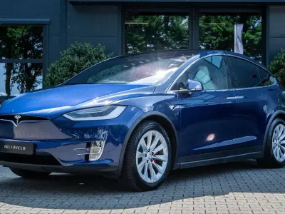 Used Tesla Model X Performance 450 kW (612 HP) 2019 Blue SUV