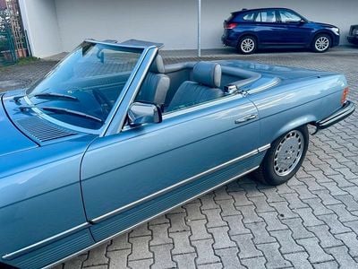 Gebraucht Mercedes SL380 165 PS (121 kW) 1985 Blau Cabrio