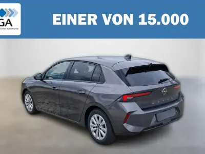 Gebraucht Opel Astra Elegance 131 PS (96 kW) 2023 Grau metallic Kleinwagen
