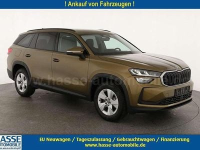 Gold bronze metallic Neu 2025 Skoda Kodiaq Selection SUV | 47.995 € (Guter Preis)