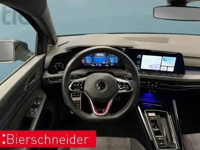 Gebraucht VW Golf VIII 245 PS (180 kW) 2022 Grau Limousine