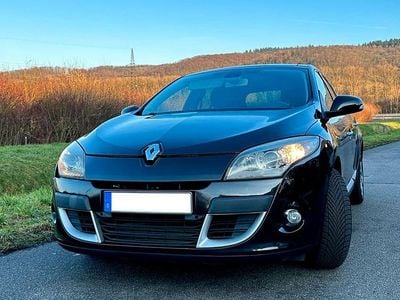 Schwarz Gebraucht 2009 Renault Mégane III Dynamique Kleinwagen | 3.499 € (Fairer Preis)