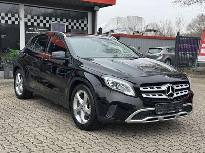Gebraucht Mercedes GLA200 156 PS (114 kW) 2018 Schwarz SUV