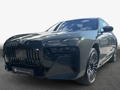Nuova BMW i7 Sport Line 484 kW (659 CV) 2026 Grigio Berlina
