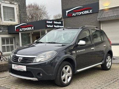 Gebraucht Dacia Sandero Stepway 88 PS (64 kW) 2012 Grau comete Limousine