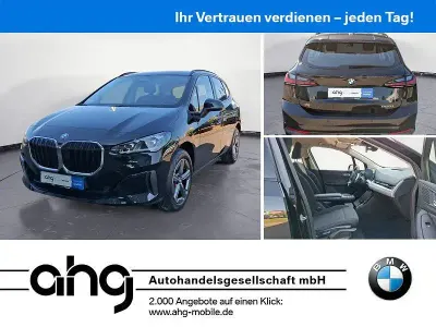 Gebraucht BMW 220 Active Tourer 170 PS (125 kW) 2025 Schwarz Van / Kleinbus