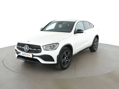 Gebraucht Mercedes GLC300de AMG line 122 PS (89 kW) 2022 Weiß Coupé