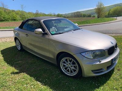 Usata BMW 120 Cabriolet Efficient Dynamics 177 CV (130 kW) 2010 Beige Cabrio