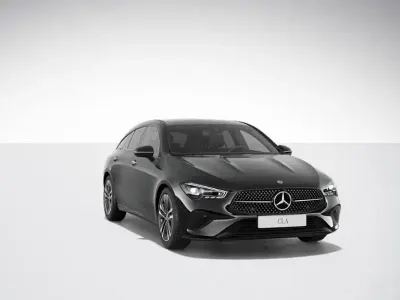 Gebraucht Mercedes CLA200 150 PS (110 kW) 2024 Schwarz Limousine