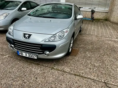 Gebraucht Peugeot 307 CC 140 PS (102 kW) 2007 Silber Cabrio