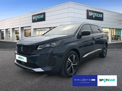 Gebraucht Peugeot 5008 GT 136 PS (100 kW) 2024 Blau SUV