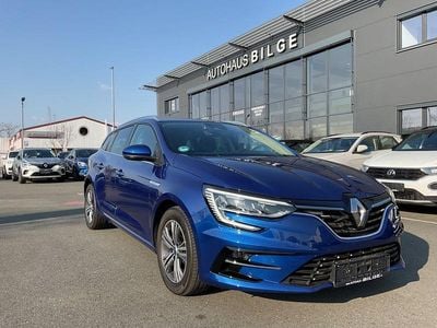 Gebraucht Renault Mégane IV Intens 158 PS (116 kW) 2021 Blau Limousine