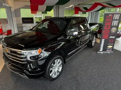 Neu Chevrolet Silverado 426 PS (313 kW) 2026 Schwarz SUV