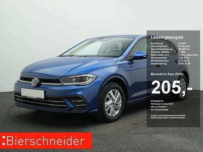 Gebraucht VW Polo Style 95 PS (69 kW) 2024 Blau Limousine